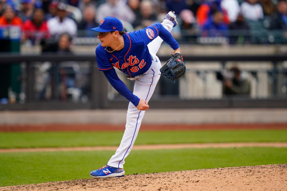 New York Mets' Drew Smith pitches during the seventh inning in the first baseball game of a doubleheader against the Atlanta Braves, Tuesday, May 3, 2022, in New York.