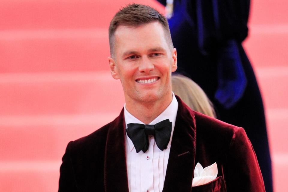 NUEVA YORK, NUEVA YORK - 6 DE MAYO: Tom Brady asiste a la Met Gala 2019 celebrando 'Camp: Notes on Fashion' en el Museo Metropolitano de Arte el 6 de mayo de 2019 en la ciudad de Nueva York.  (Foto de Gotham/GC Images)