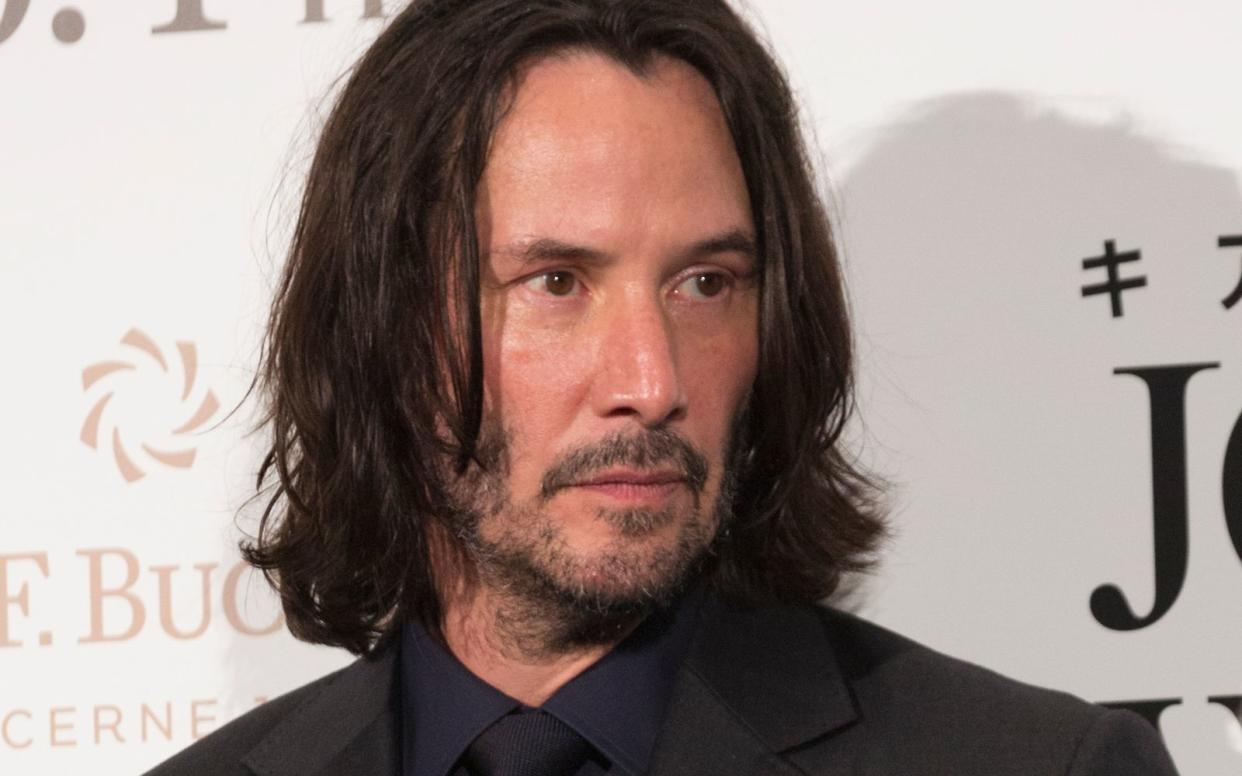 "Das ist beängstigend", äußert Hollywoodstar Keanu Reeves im Interview mit "Wired" seine Sorgen über Künstliche Intelligenz und Deepfakes. (Bild: 2019 Getty Images/Yuichi Yamazaki)