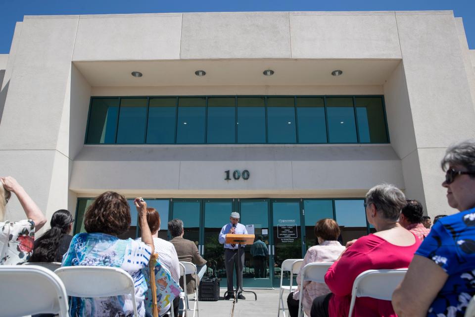  Southwest Counseling Center CEO Roque Garcia speaks during the Southwest Counseling Center reopening event on Thursday, May 26, 2022. 