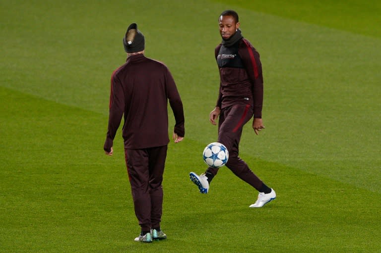 AS Roma's Seydou Keita (R) believes his side can upset 10-time record champions, Real Madrid, in their last 16 first leg clash