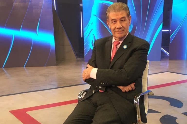 Víctor Hugo habló de su salida de C5N con A la tarde (América)