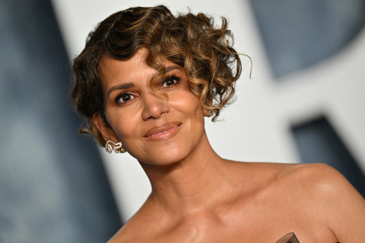 Halle Berry responds to Twitter troll with random fun fact. (Photo by Lionel Hahn/Getty Images)