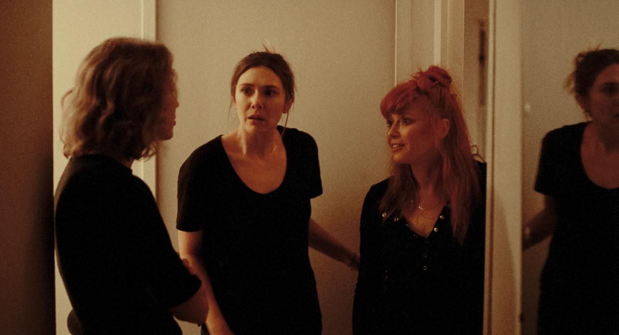 Coon, Olsen, and Lyonne,<span class="copyright">Courtesy of Netflix</span>