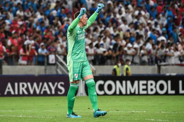 Fortaleza - River: Franco Armani y la noche en la que volvió a ser el  salvador millonario por la Copa Libertadores