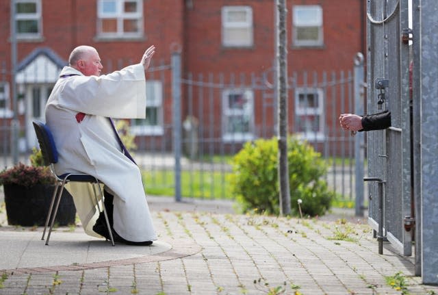 Fr Paddy McCafferty resuming hearing confessions in May