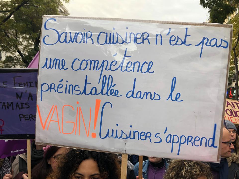 Violences faites aux femmes : les slogans les plus marquants de la marche