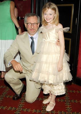 Director Steven Spielberg and Dakota Fanning at the New York premiere of Paramount Pictures' War of the Worlds