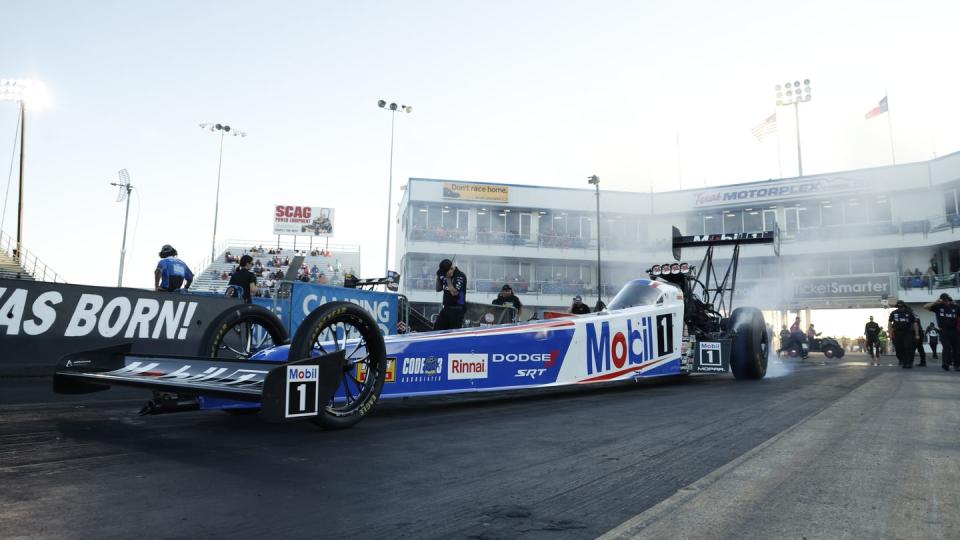 leah pruett nhra top fuel texas