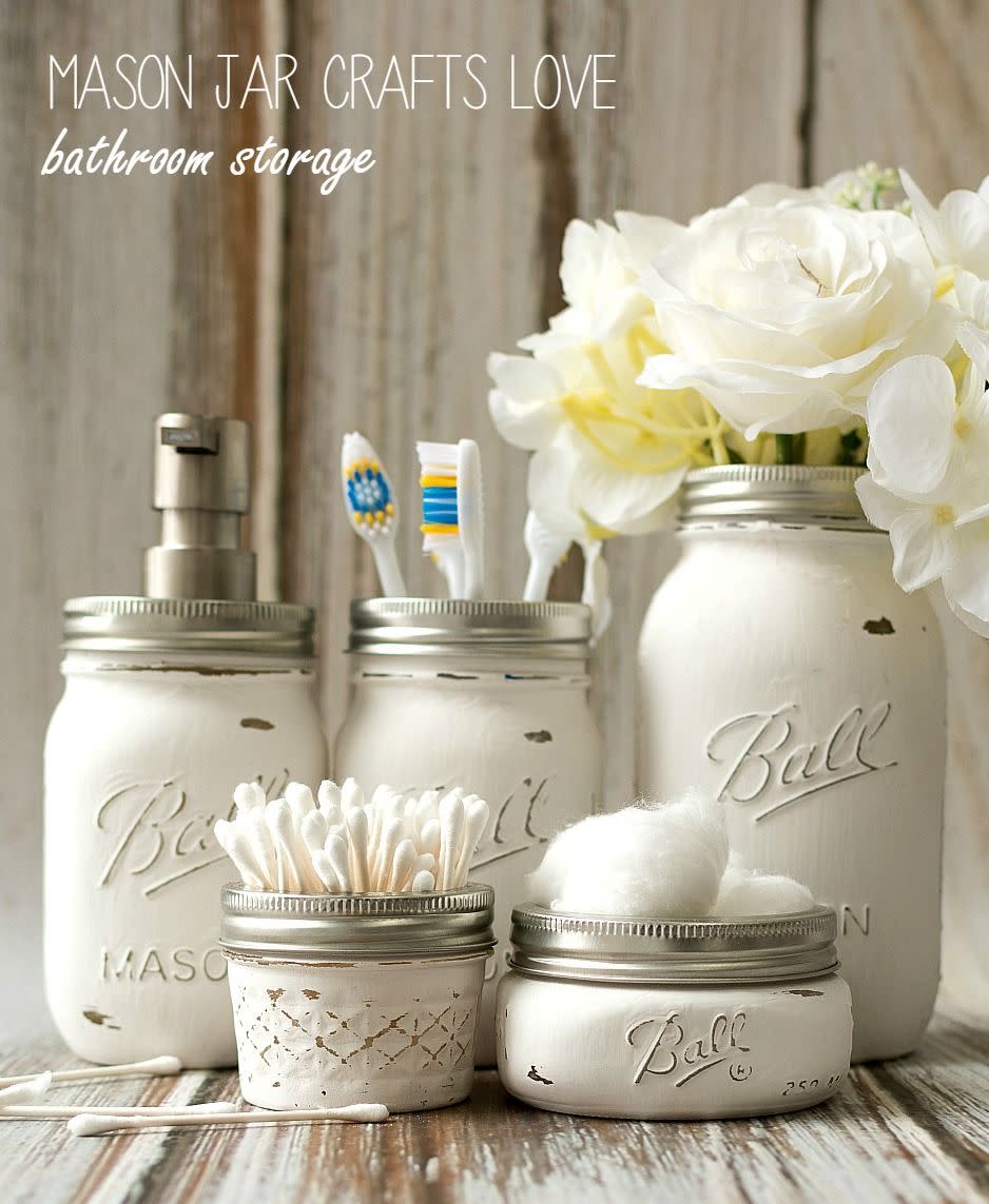 farmhouse bathroom ideas mason jars