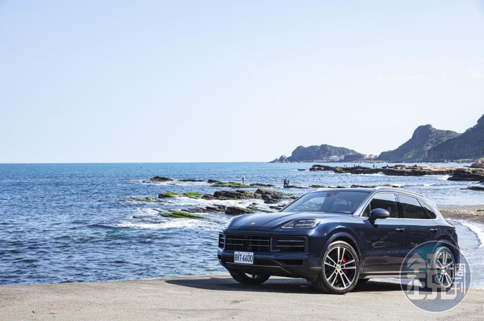 PORSCHE Cayenne S