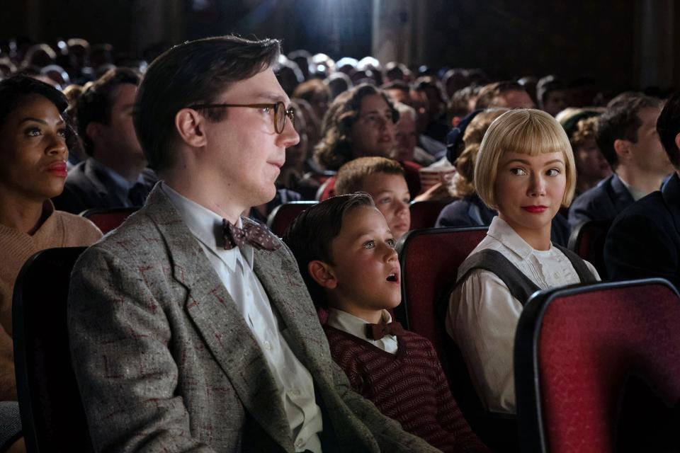 Paul Dano, Mateo Zoryon Francis-DeFord and Michelle Williams in The Fabelmans. (Universal/Courtesy Everett Collection)