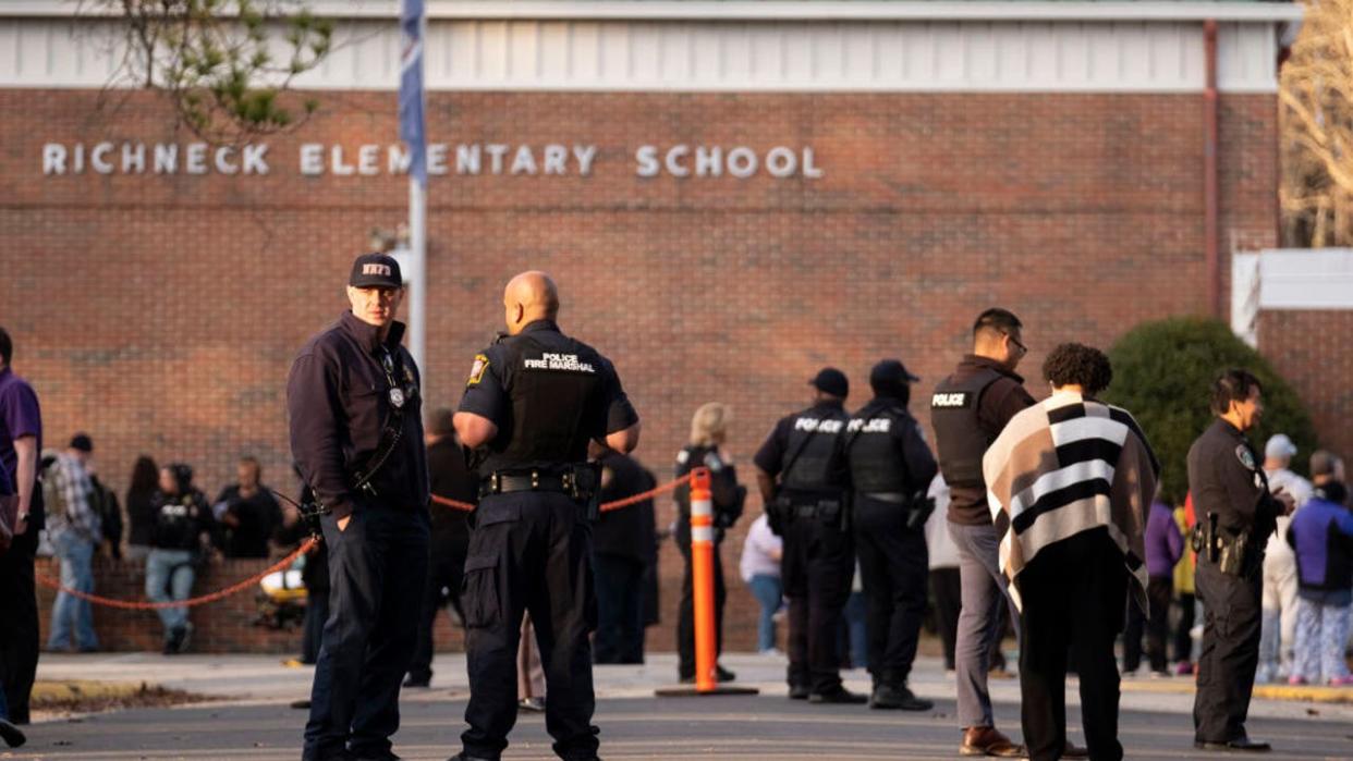 <div>Police respond to a shooting that injured a teacher at Richneck Elementary in Newport News, Virginia, on Jan. 6, 2023. (Billy Schuerman/The Virginian-Pilot/Tribune News Service via Getty Images)</div>