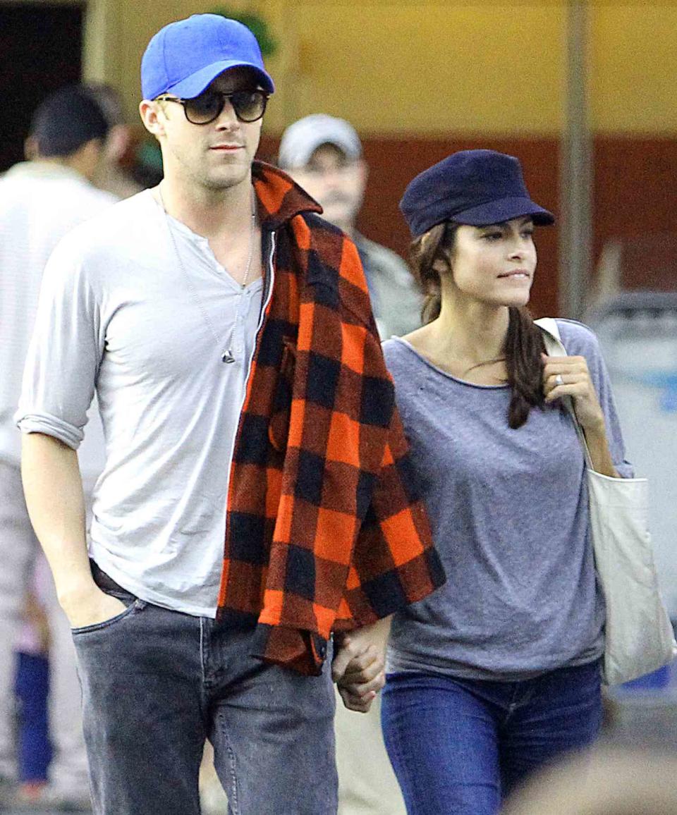 Ryan Gosling and Eva Mendes enjoyed a nice evening together as a couple at Disneyland