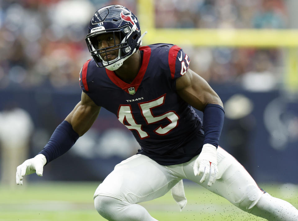 FILE - Houston Texans' Ogbonnia Okoronkwo looks to defend during an NFL football game against the Jacksonville Jaguars, Jan. 1, 2023, in Houston. The Cleveland Browns have agreed with pass rushing end Okoronkwo on a three-year contract. His deal is worth $19 million and includes $12.5 million guaranteed, according to NFL Network. (AP Photo/Matt Patterson, File)