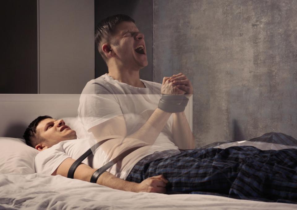 People who experience sleep paralysis report not being able to move their body. Africa Studio – stock.adobe.com