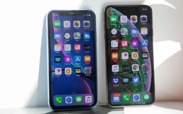 Apple iPhone Xs vs iPhone X: Here's what is different - The Economic Times