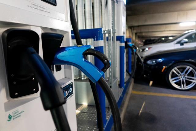 The United States unveils $5 billion plan for electric vehicle charging  infrastructure