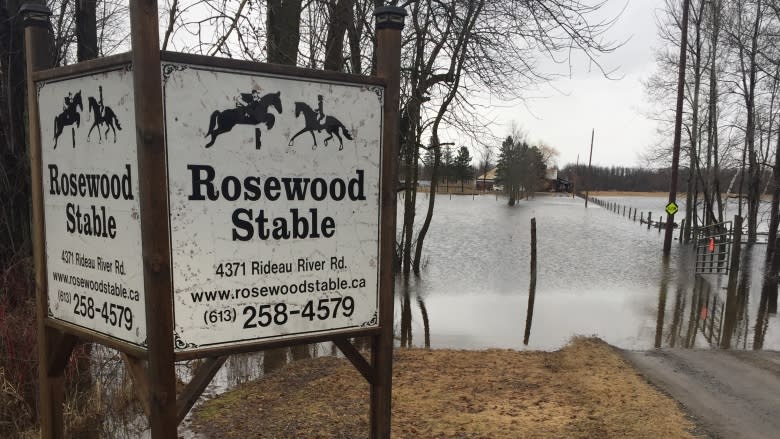 Heavy rainfall washes out roads around Ottawa