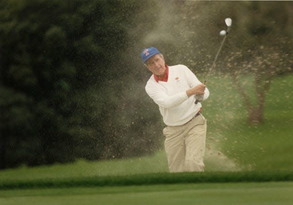 George H.W Bush on the Sunnylands golf course. on March 3, 1990.