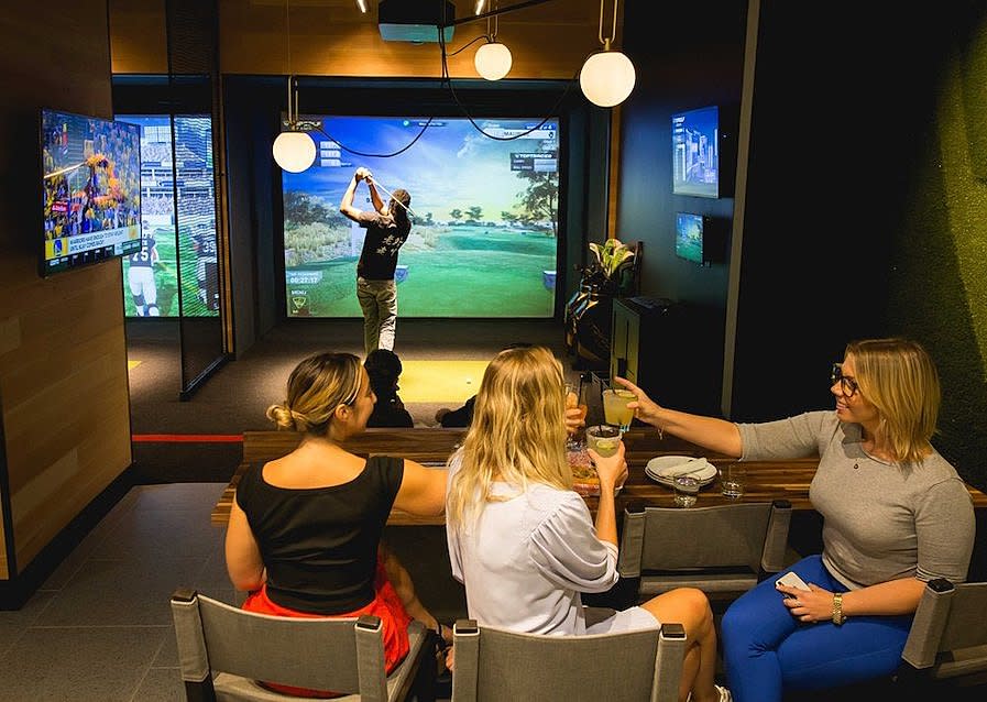 <p>Photo: Topgolf Swing Suite 900/<a href="https://www.yelp.com/biz_photos/topgolf-swing-suite-900-chicago-2?select=2-RMhVvFUJRLdqZShJJYGw&utm_campaign=8024106b-00bb-48ce-a294-0571e3fde144%2C84254f6a-0432-4c25-a4df-1844cdb597c3&utm_medium=81024472-a80c-4266-a0e5-a3bf8775daa7" rel="nofollow noopener" target="_blank" data-ylk="slk:Yelp;elm:context_link;itc:0;sec:content-canvas" class="link ">Yelp</a></p>