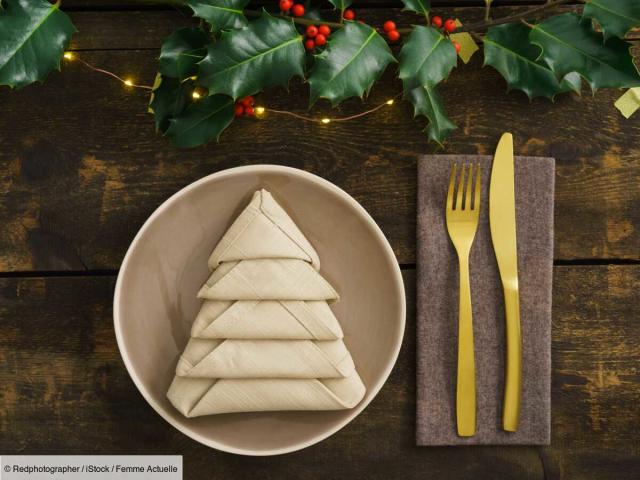 12 pliages de serviettes (faciles) pour votre table de Noël