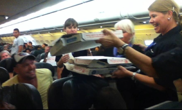 Pilot buys pizza for entire plane after delay