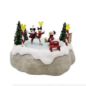 kohls-early-access-black-friday-disney-christmas-decor