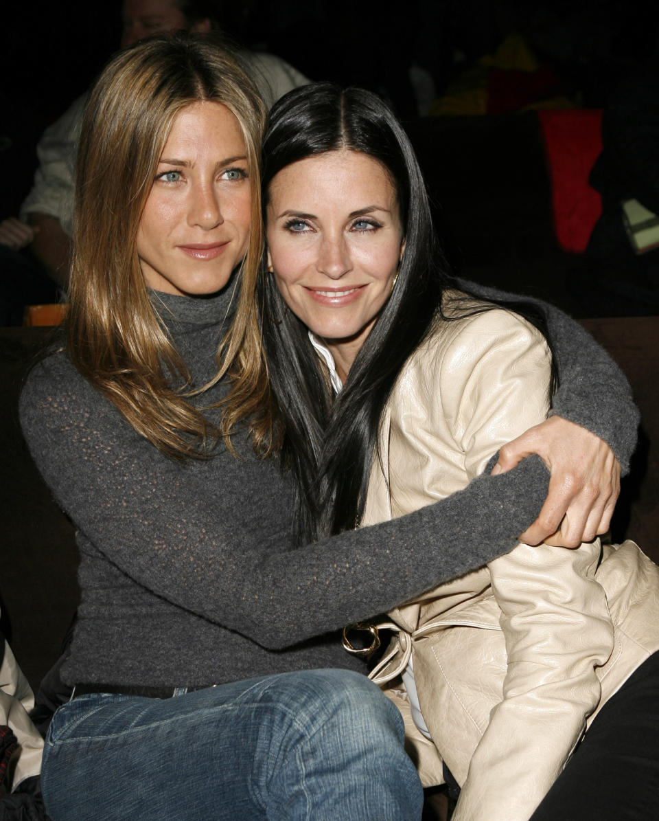 celebrity bffs Courteney cox Jennifer Aniston