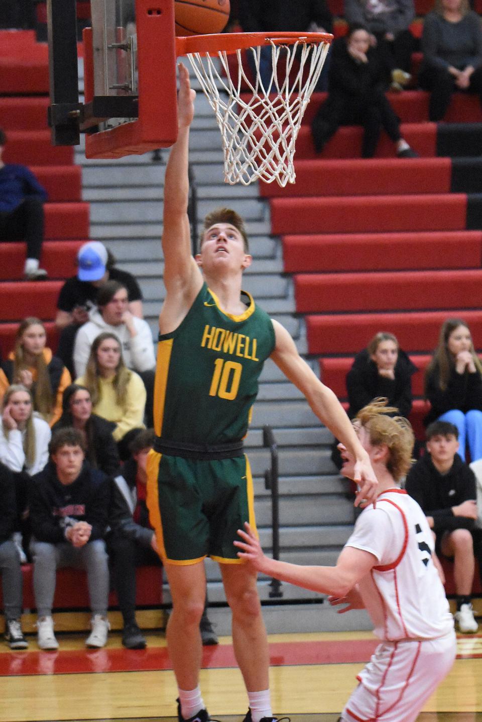 Howell's Andrew Weber scored 10 points in a 69-38 victory over Linden in a first-round Division 1 district basketball game Monday, March 6, 2023.