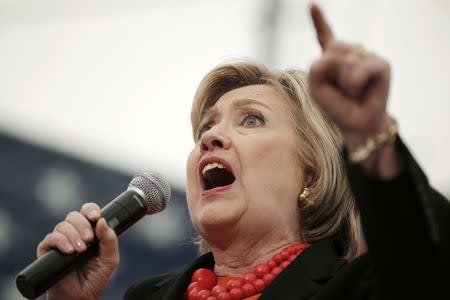 U.S. Democratic presidential candidate Hillary Clinton speaks at a campaign rally in Syracuse, New York, April 1, 2016. REUTERS/Mike Segar