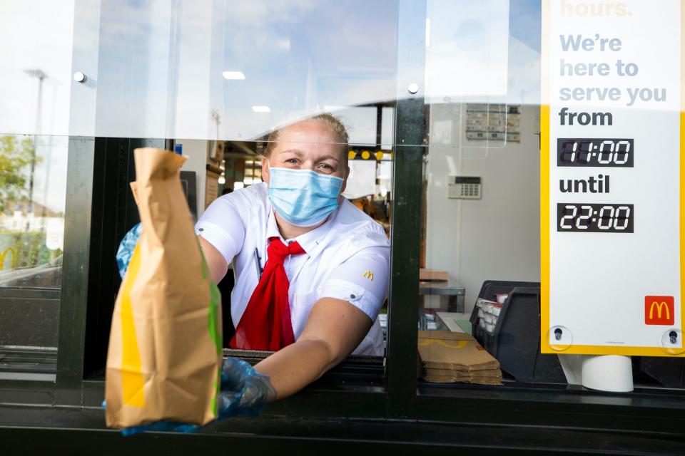 McDonalds coronavirus employee mask