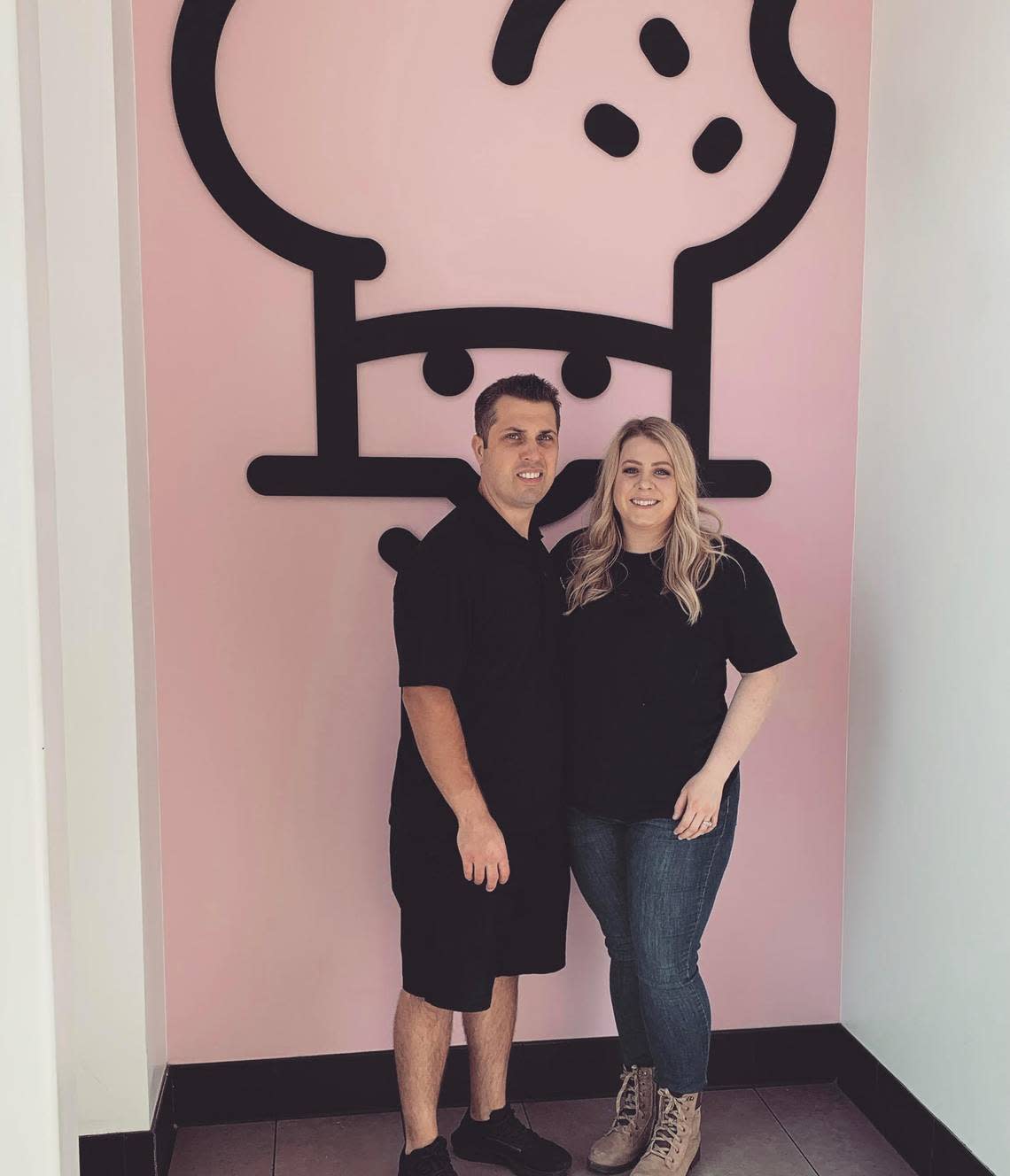 A new Crumbl Cookies location in Fort Worth is owned and operated by Will and Katie Tinsmith.
