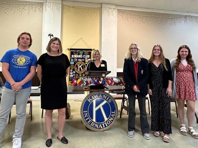 Div. 12 Kiwanis Lt. Governor Beth Rice installs Jenny Freeh as President of Fremont Kiwanis along with Presidents of Ross, St. Joseph Central Catholic and Clyde Key Clubs.