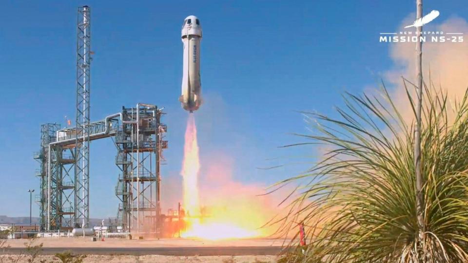 PHOTO: This screen grab taken from a Blue Origin broadcast shows the Mission NS-25, with the New Shepard 4 rocket and crew capsule, taking off from the Blue Origin base near Van Horn, Texas, on May 19, 2024.  (Handout/BLUE ORIGIN/AFP via Getty Images)