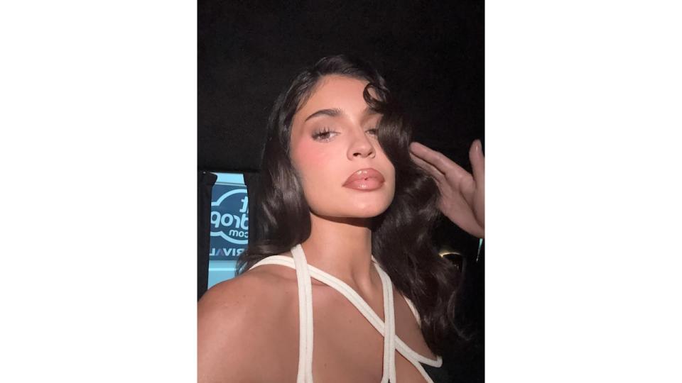 Kylie Jenner shares a close up of her makeup look which she wore to the Schiaparelli SS25 show