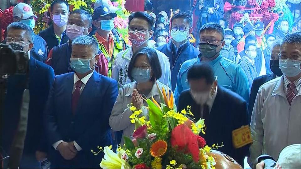 媽祖「遶境政治學」  藍綠大咖接力來參拜！