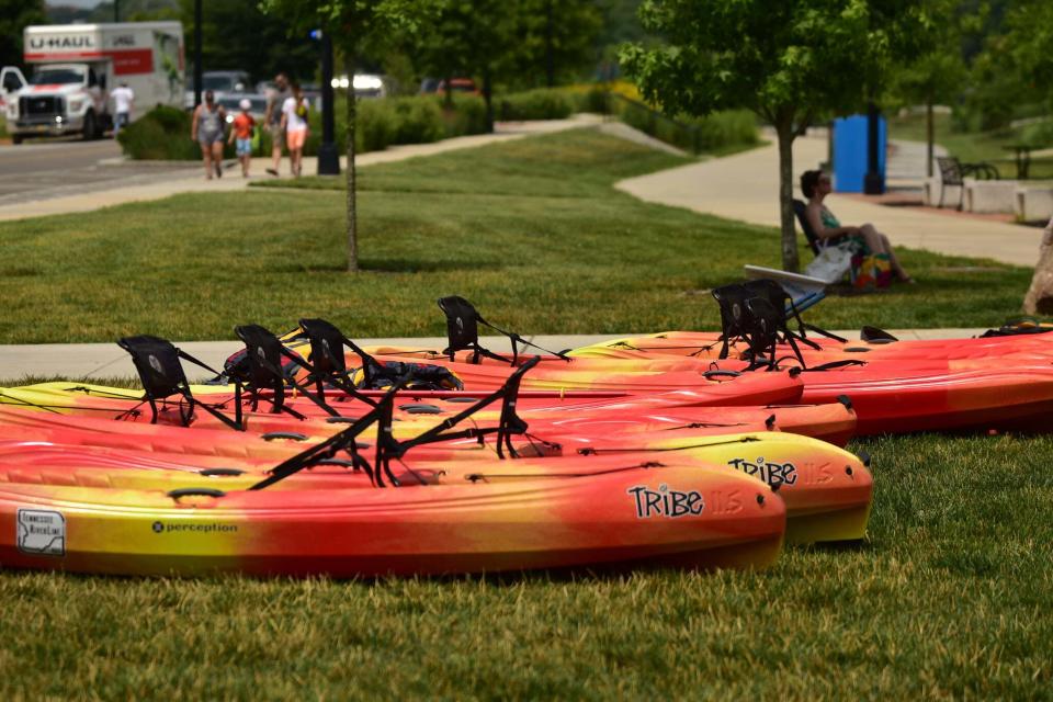 Cheers to Clean Water: Tennessee River Paddle Off and Clean Up, June 2021.