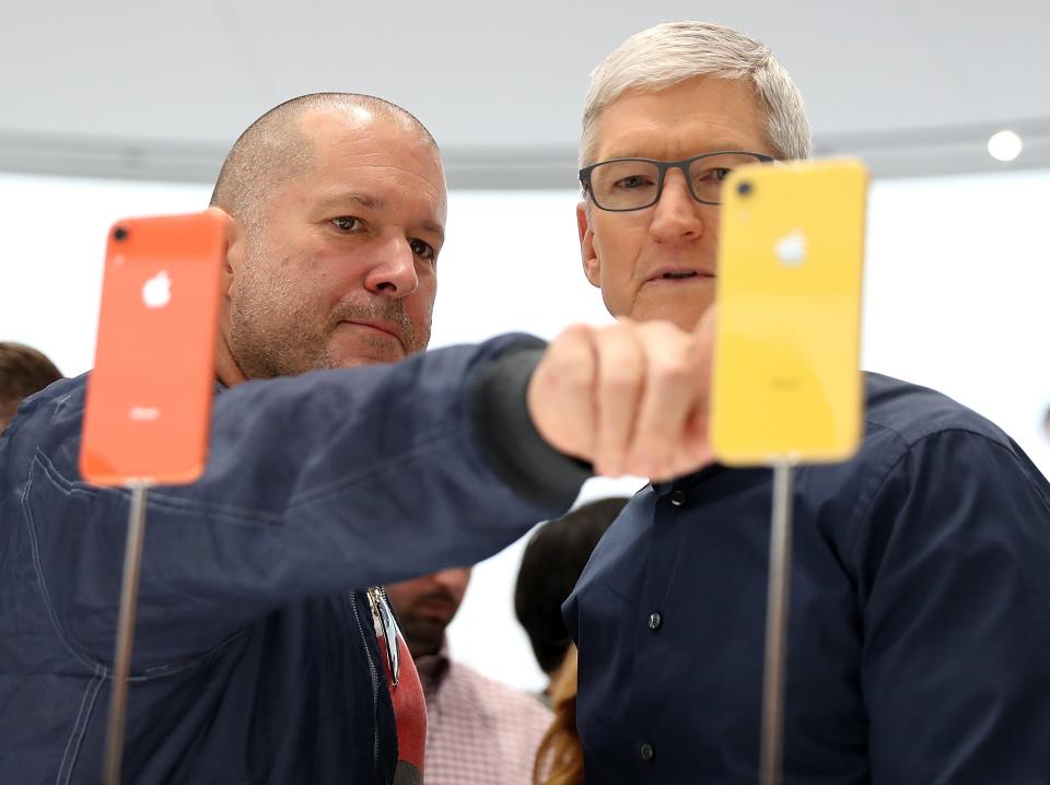 Tim Cook Jony Ive