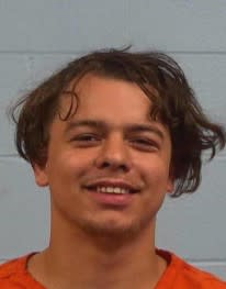 Izaiah Miller, 18 (Mugshot: Williamson County Sheriff’s Office)