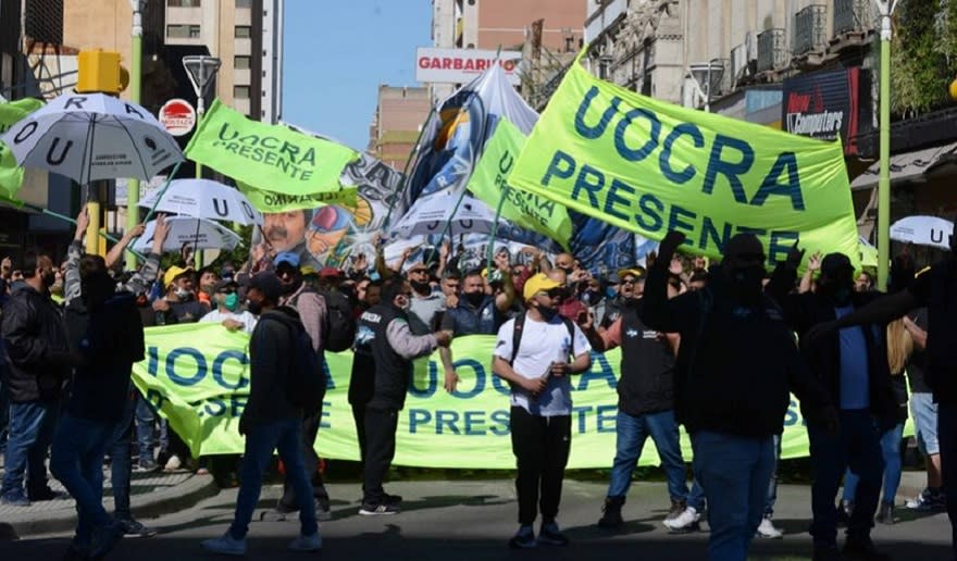 El gremio de la UOCRA también mantiene una postura crítica frente a la decisión de Milei de llegar a obra pública 