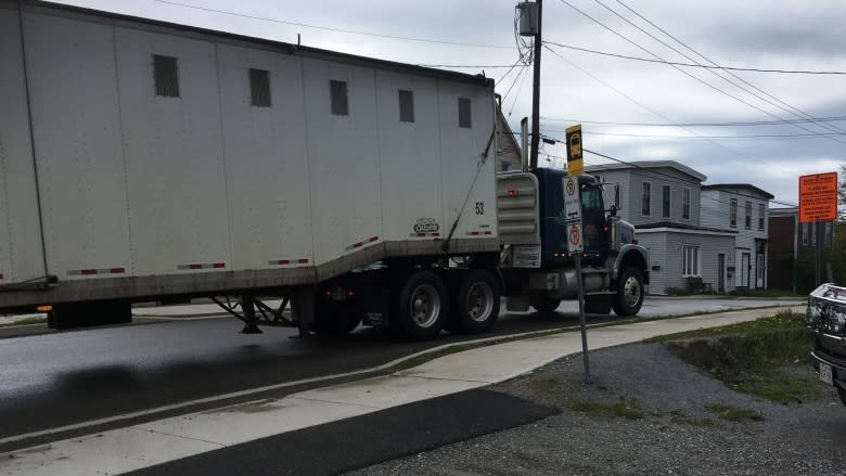 More noise, more dust: Residents of Saint John street prepare for truck route