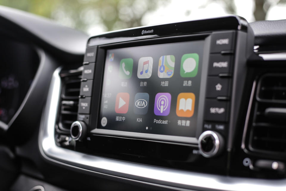 全車系標配 Apple Carplay 與 Android Auto。