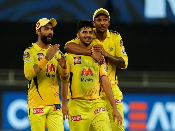 CSK players (Image: IPL Twitter)