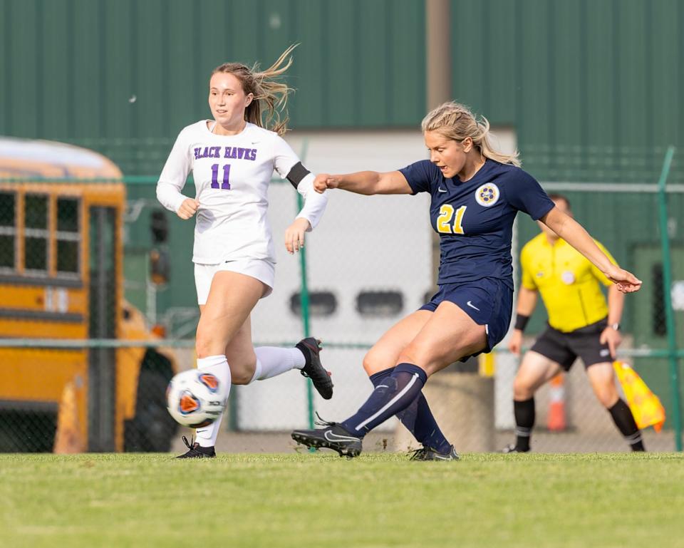 Hartland's Amanda Roach (21) had seven goals and six assists in 2022.