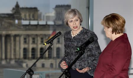 German Chancellor Angela Merkel and Britain's Prime Minister Theresa May speak to the media prior to a meeting at the chancellery in Berlin, Germany, November 18, 2016. REUTERS/Michael Sohn/Pool