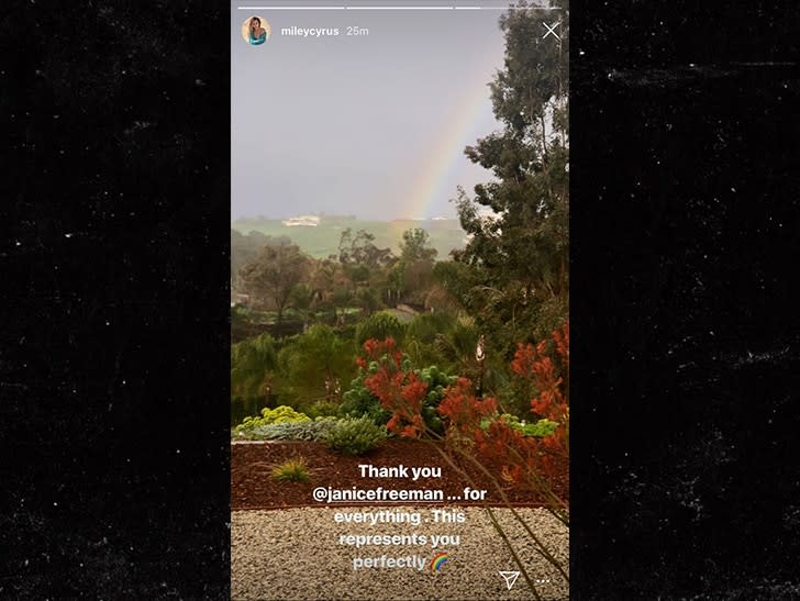 Miley Cyrus pays tribute to Janice Freeman. (Photo: Instagram)