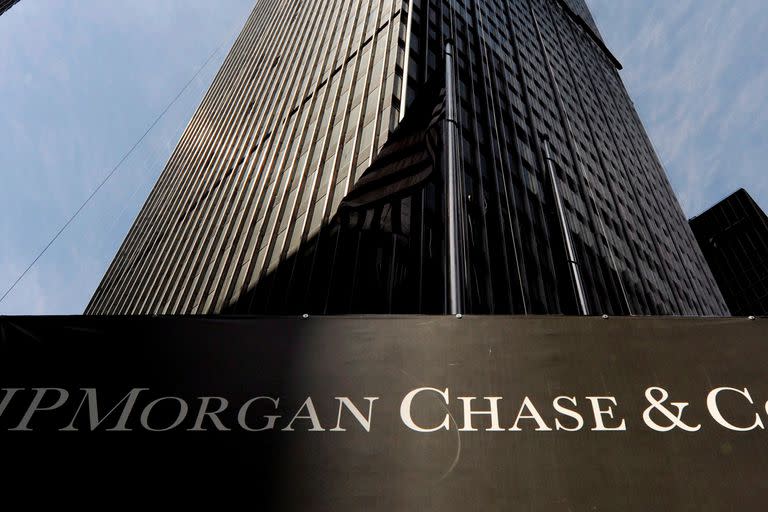 El banco más grande de Estados Unidos, JP Morgan Chase, desembolsará 290 millones para las víctimas de Jeffrey Epstein