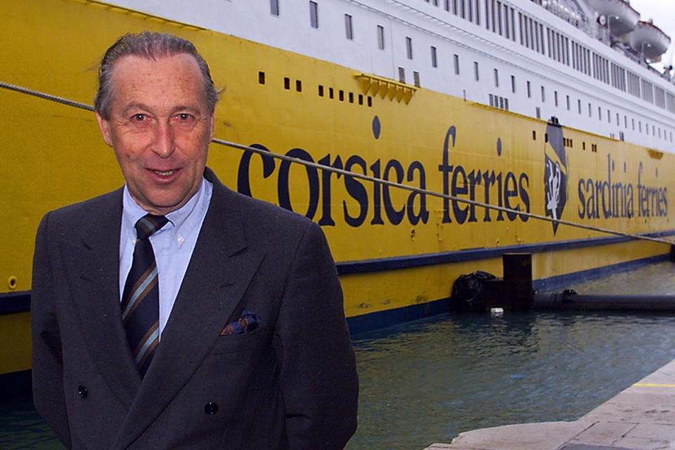 <p><b>Pascal Lota -</b> Le fondateur de la compagnie de transports maritimes Corsica Ferries, Pascal Lota est mort mardi 19 janvier 2016, à l'âge de 83 ans. Il s'était progressivement retiré de la direction de la compagnie créée en 1968 à Bastia. Elle est désormais dirigée par Pierre Mattei.<br>Avec sa flotte de 13 navires, Corsica Ferries est leader sur le marché du transport de passagers entre la Corse et le continent français.</p>