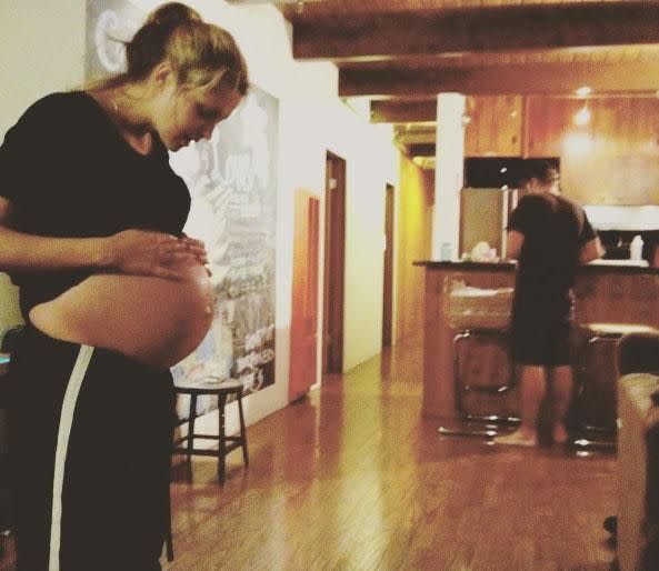 Teresa Palmer has shared this throwback pregnancy snap. Source: Instagram